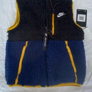 Nike Kids' Black and Blue Sherpa Vest